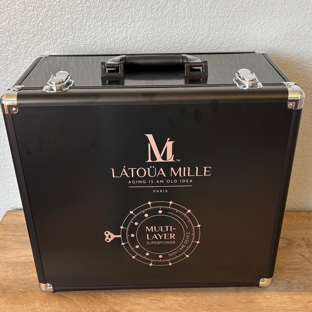 Multi-Layer Skincare Tool Case - Black